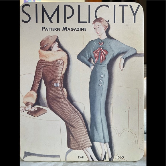 Vintage Tin Simplicity Pattern Magazine Cover - Picture 3 of 12